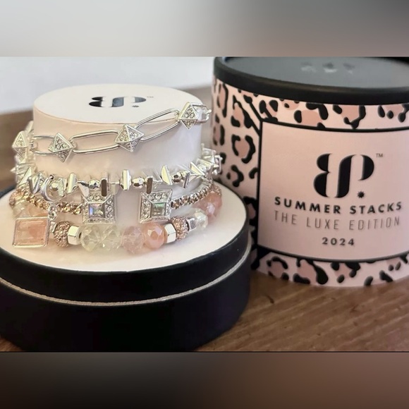 Jewelry - 💎 Bomb Party Summer Stack 2024 ~ That Boss Babe Glow 💎
